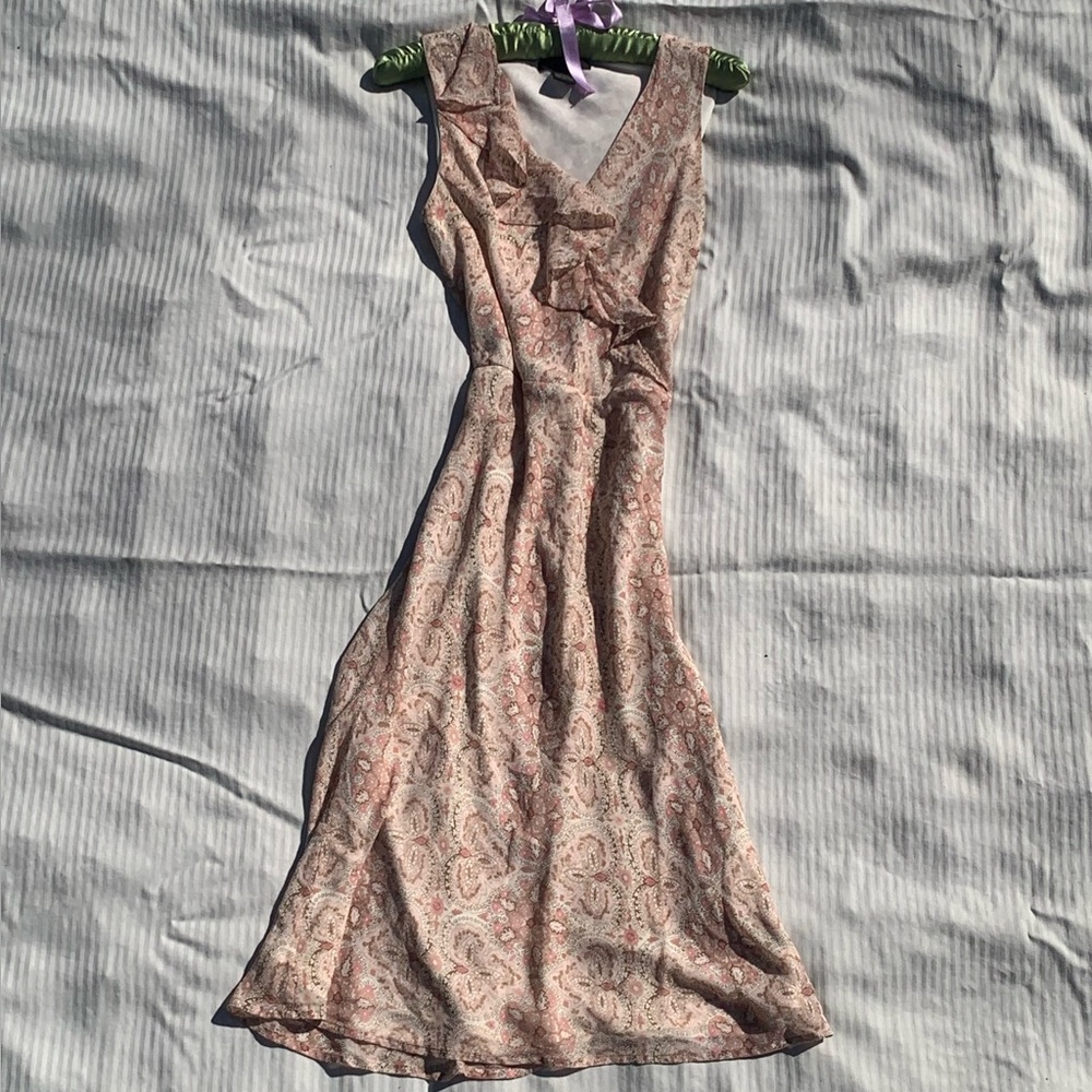 Elegant Paisley Print Dress